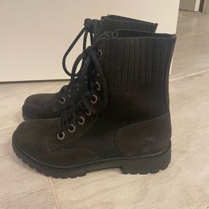 Black Blowfish Boots Size 7 Women’s